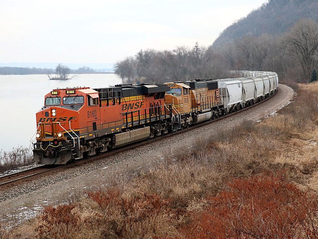 BNSF 8160